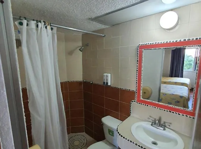 Imelda Hotel 3*